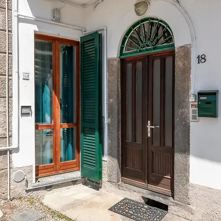 La Casa Del Pescatore Cernobbio Exterior photo